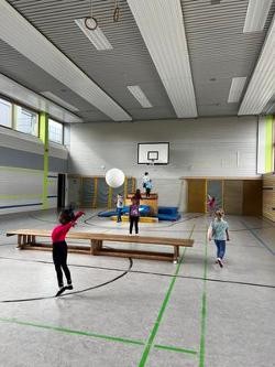 0D24CF10-1989-4D30-9CE4-402AF895DD47-L0-001